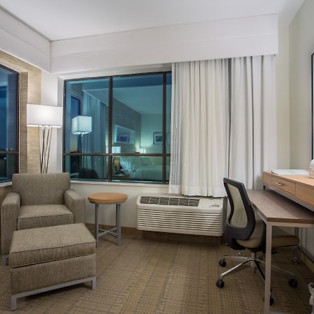 Holiday Inn San Marcos Convention Center By Ihg Bagian luar foto
